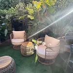 Saint Tropez Centre Parking Et Jardin Prive Inclus